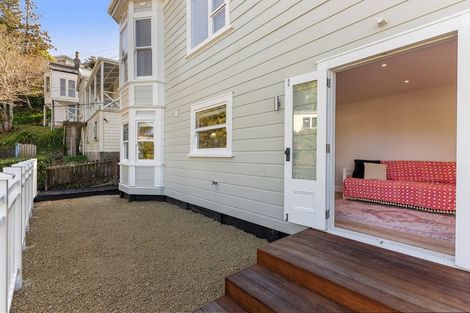 Photo of property in 28 Crieff Street, Northland, Wellington, 6012