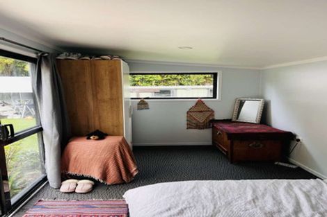 Photo of property in 2/9 Riverlea Road, Whenuapai, Auckland, 0618