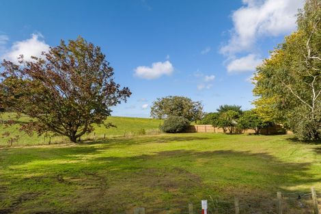 Photo of property in 97 Eureka Road, Eureka, Hamilton, 3287