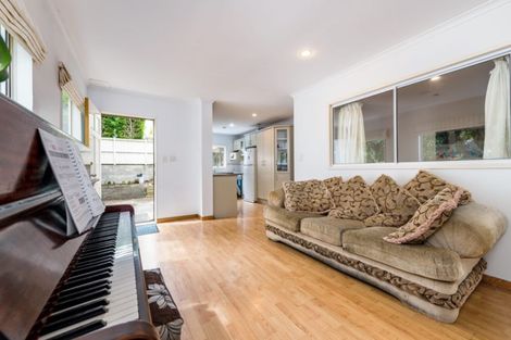 Photo of property in 6a Kowhai Street, Mount Eden, Auckland, 1024