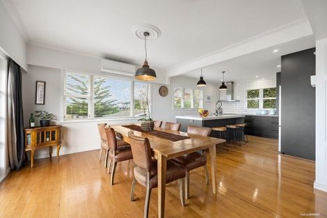Photo of property in 12 Routly Avenue, Pukekohe, 2120