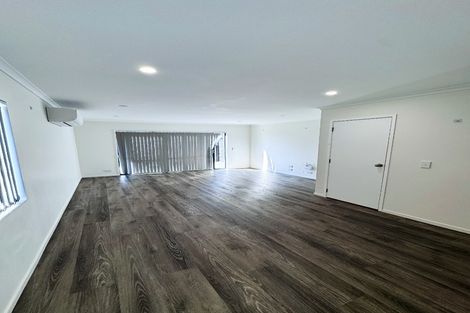 Photo of property in 15 Sealord Place, Manurewa, Auckland, 2102