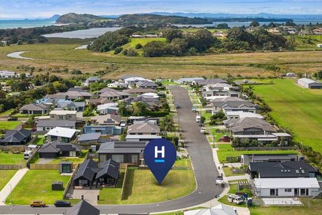Photo of property in 52 Reel Road, Waihi Beach, 3611