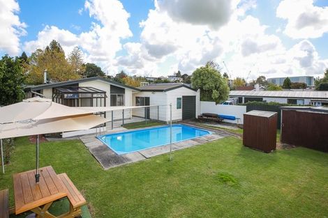 Photo of property in 62 Aurora Terrace, Hillcrest, Hamilton, 3216