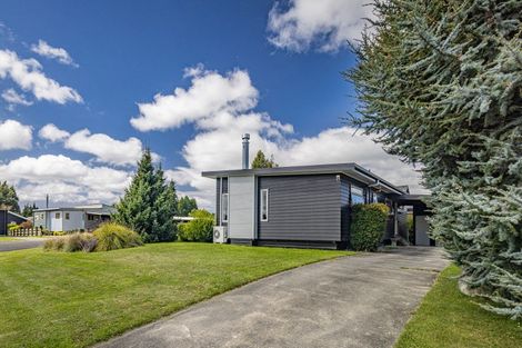 Photo of property in 5 Snowmass Drive, Ohakune, 4625
