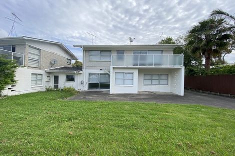 Photo of property in 1/36 Sandiacre Way, Browns Bay, Auckland, 0630