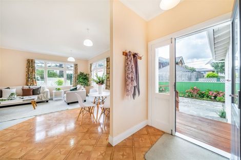 Photo of property in 57 Pohutukawa Street, Woburn, Lower Hutt, 5010