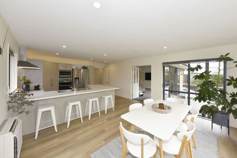 Photo of property in 10 Gosling Crescent, Halswell, Christchurch, 8025