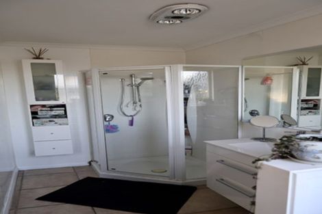 Photo of property in 2491 State Highway 2, Ahikouka, Greytown, 5794