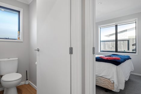 Photo of property in 3 Tamapahore Boulevard, Papamoa Beach, Papamoa, 3118