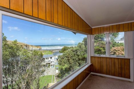 Photo of property in 12 Mowhanau Drive, Kai Iwi, Whanganui, 4574