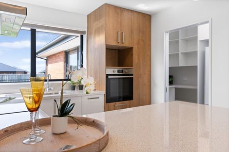 Photo of property in 4 Burke Lane, Amberley, 7410