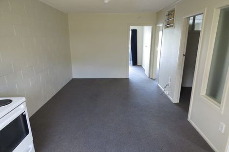 Photo of property in 4/3 Tralee Place, Hillcrest, Hamilton, 3216