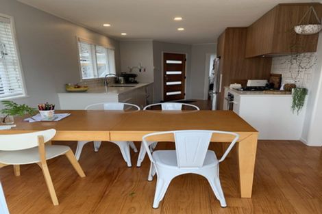 Photo of property in 1/30 Kea Place, Mangere Bridge, Auckland, 2022