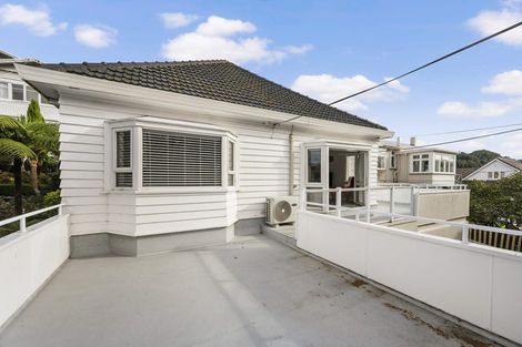 Photo of property in 40 The Parade, Island Bay, Wellington, 6023
