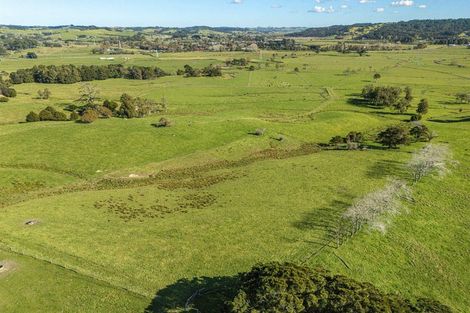 Photo of property in 174 Stoney Creek Road, Kaukapakapa, 0873