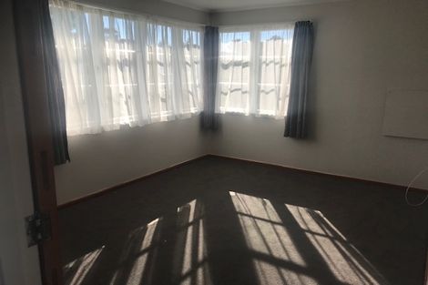 Photo of property in 64 Andrew Avenue, Roslyn, Palmerston North, 4414