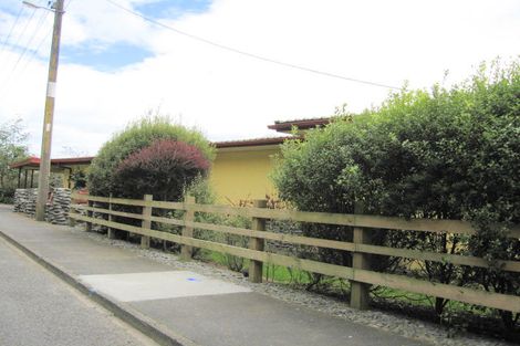 Photo of property in 19 Durie Vale Road, Durie Hill, Whanganui, 4500