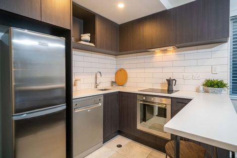 Photo of property in 4/100 Office Road, Merivale, Christchurch, 8014