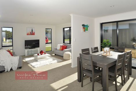 Photo of property in 9 Rolling Stone Rise, Tikipunga, Whangarei, 0112