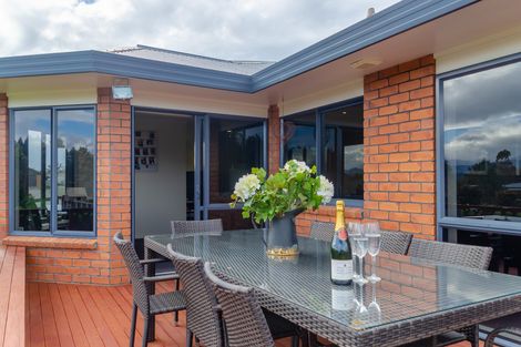 Photo of property in 5 Rexwood Estate, Carterton, 5713