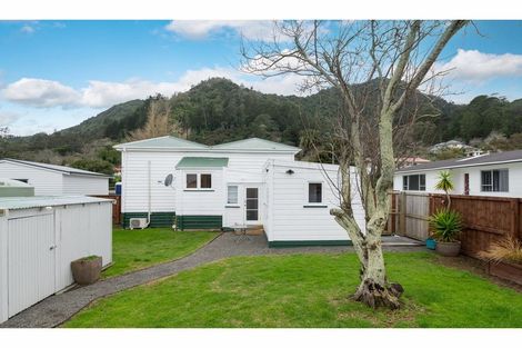 Photo of property in 77 Whitaker Street, Te Aroha, 3320
