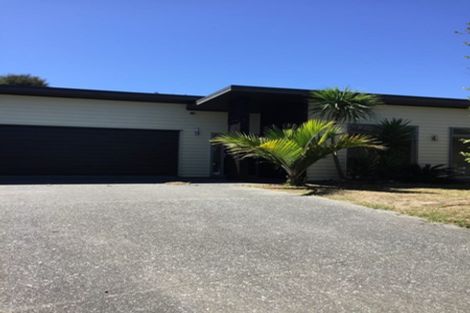 Photo of property in 45 Waterstone Avenue, Paraparaumu, 5032