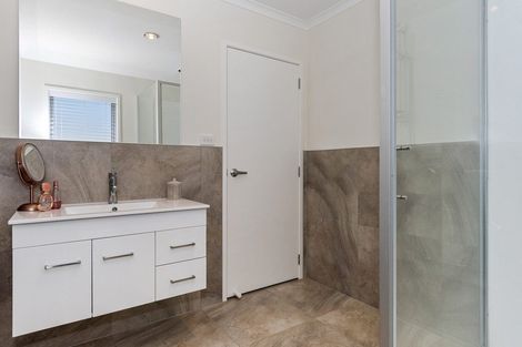 Photo of property in 53 Awataha Crescent, Pyes Pa, Tauranga, 3110