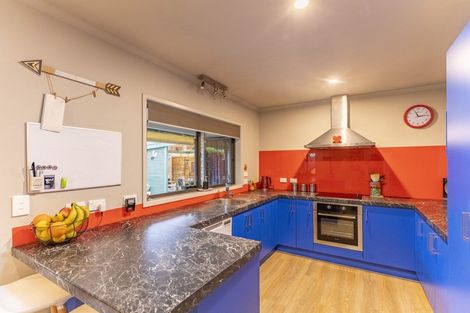 Photo of property in 25 Mcnaughton Place, Onekawa, Napier, 4110