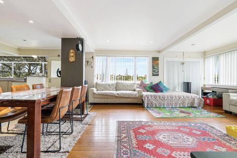 Photo of property in 50 Routley Drive, Glen Eden, Auckland, 0602