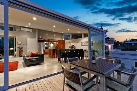 Photo of property in 34 Marae Road, Greenhithe, Auckland, 0632