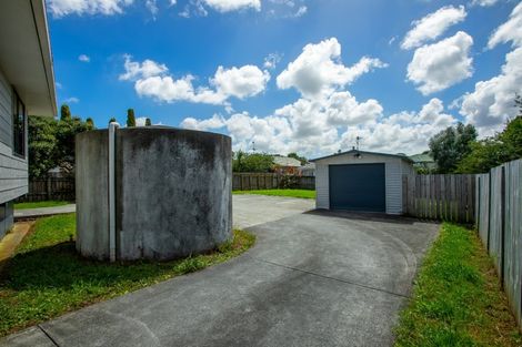 Photo of property in 344 Main Road, Huapai, Kumeu, 0810