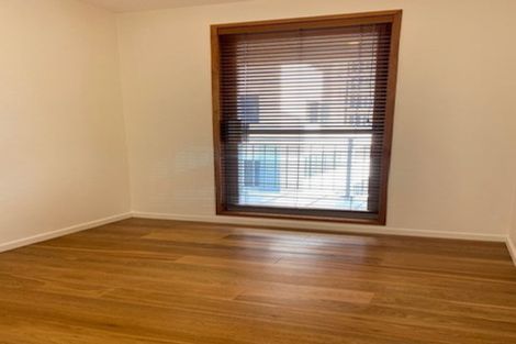 Photo of property in 8d Madeira Lane, Grafton, Auckland, 1023