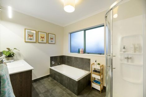 Photo of property in 157b Dickson Road, Papamoa Beach, Papamoa, 3118