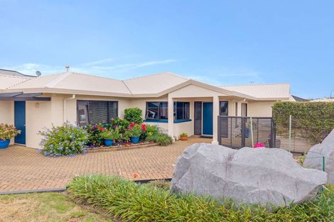 Photo of property in 1 Vaucluse Drive, Nukuhau, Taupo, 3330