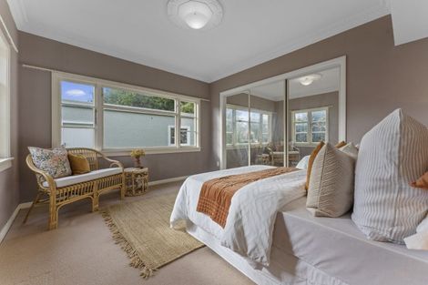 Photo of property in 10 Manuka Street, Hokowhitu, Palmerston North, 4410