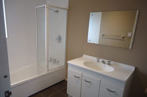 Photo of property in 17 Macmillan Street, Katikati, 3129