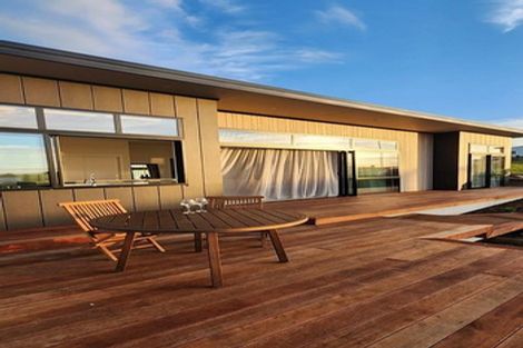 Photo of property in 89 Rangitahi Road, Raglan, 3225