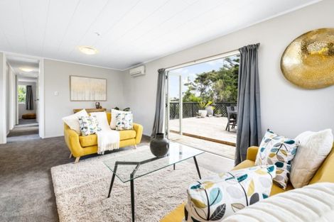 Photo of property in 109 Glengarry Road, Glen Eden, Auckland, 0602