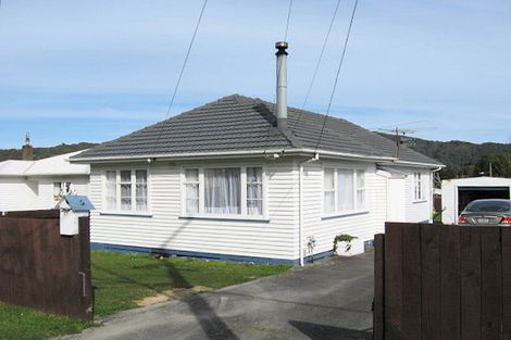 Photo of property in 11 Wise Street, Wainuiomata, Lower Hutt, 5014