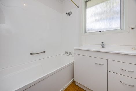 Photo of property in 2/25 Pulman Place, Clover Park, Auckland, 2019