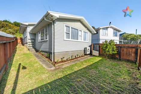 Photo of property in 21 Robson Street, Stokes Valley, Lower Hutt, 5019