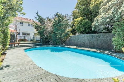 Photo of property in 72 Astley Avenue, New Lynn, Auckland, 0600