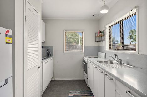 Photo of property in 1/569 Maunganui Road, Mount Maunganui, 3116