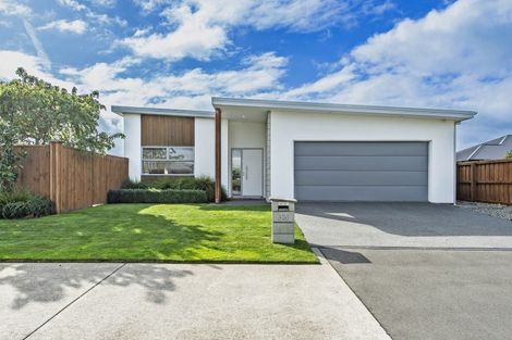 Photo of property in 33 Hungerford Drive, Rolleston, 7615