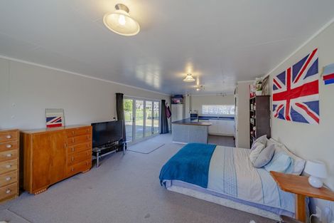 Photo of property in 36 Owen Street, Tikokino, Waipawa, 4273