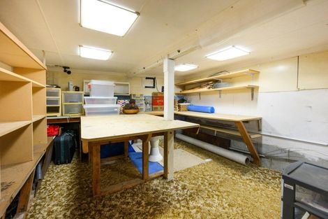 Photo of property in 40 Parkland Crescent, Terrace End, Palmerston North, 4410