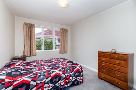 Photo of property in 4 Hillary Crescent, Upper Riccarton, Christchurch, 8041