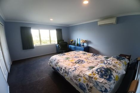 Photo of property in 9 San Clemento Way, Rototuna, Hamilton, 3210