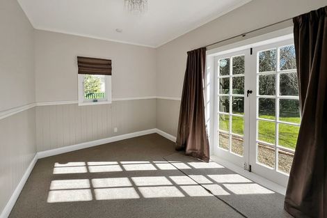 Photo of property in 21 Beresford Street, Takaro, Palmerston North, 4410